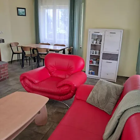 Dom Nad Jeziorem * Małe Swornegacie