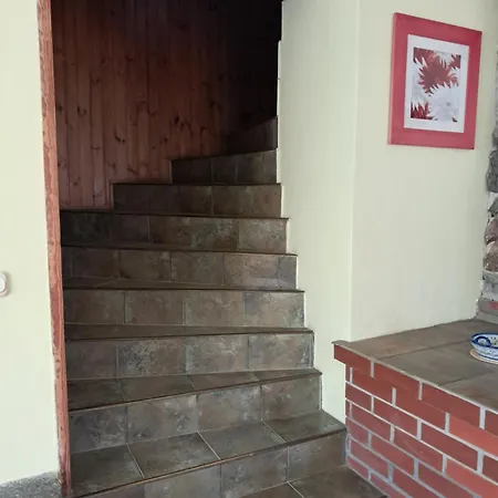 Dom Nad Jeziorem Nyaraló *