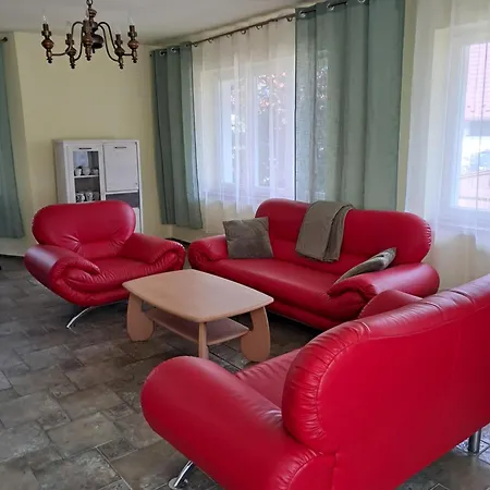 Nad Jeziorem Semesterbostad