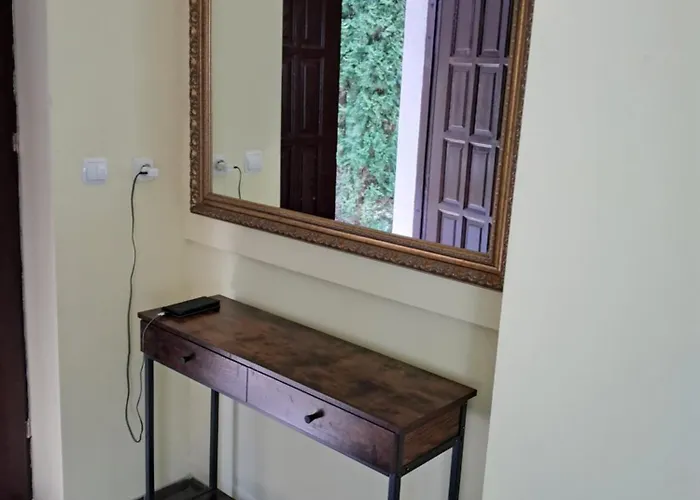 Nad Jeziorem Male Swornegacie